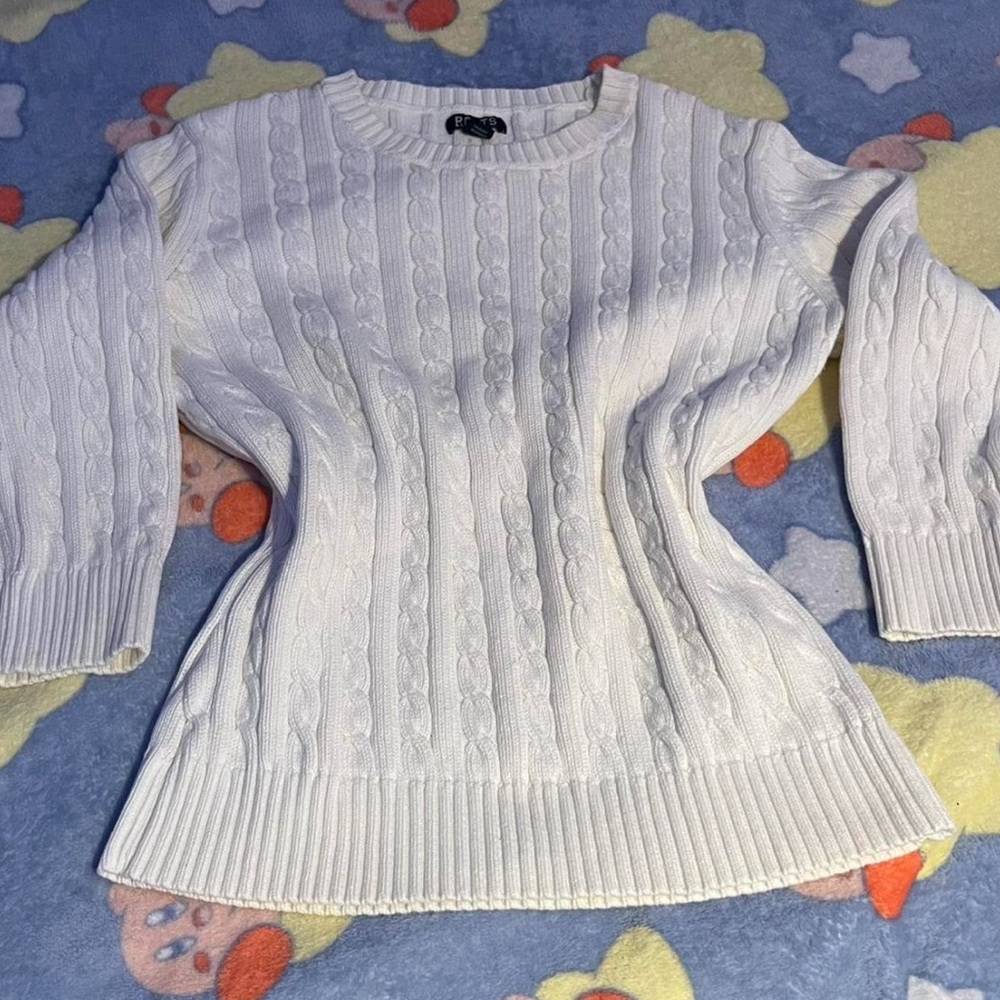 “Roots” White knitted Sweater